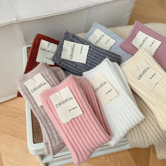 "2024 New Winter Cashmere Wool Women's Socks: Japanese Fashion, Solid Color, Thermal Warmth, and Crew Length"